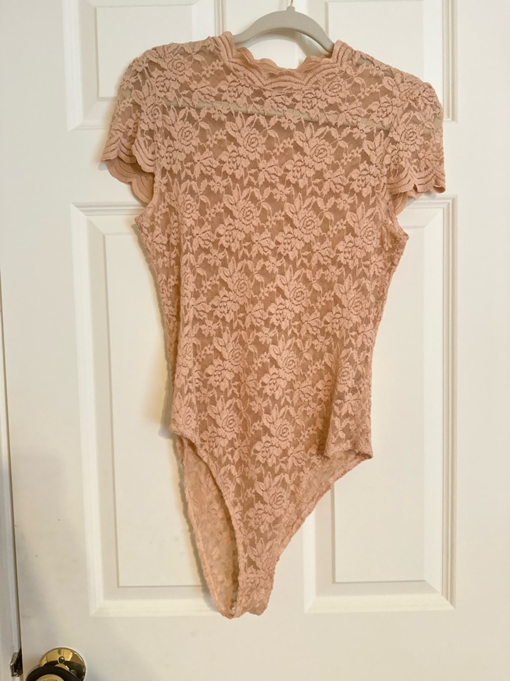 Women’s Lace Bodysuit in Blush Pink